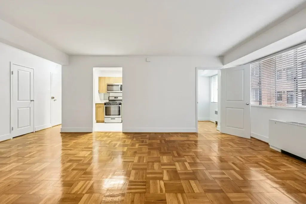 25 web or mls 1700 harvard st nw unit 513 s1112 005