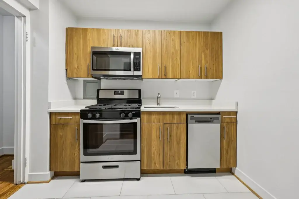 27 web or mls 1700 harvard st nw unit 513 s1112 007